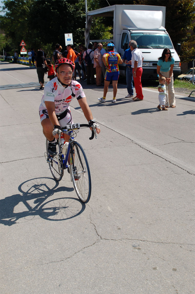gal/2007/16 - Fondo Valdarbia - La corsa/DSC_1560-01.jpg